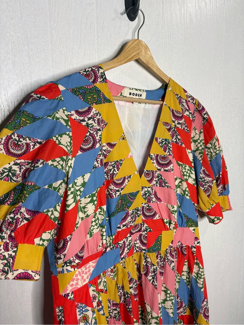Boden Bella Puff Sleeve Geometric V Neck MIDI Dress Size US 14R - Picture 3 of 14